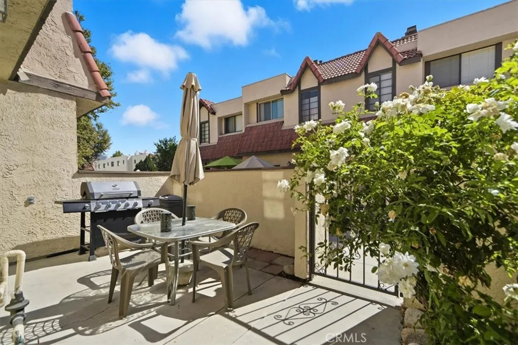 27617 Nugget, Canyon Country, California 91387 home-pic-23